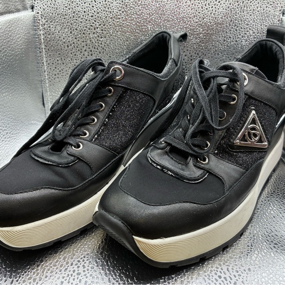 Wishbone Shoes Platform Glitter Sneakers - Picture 2 of 12